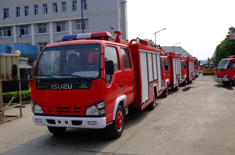 慶鈴3噸泡沫消防車