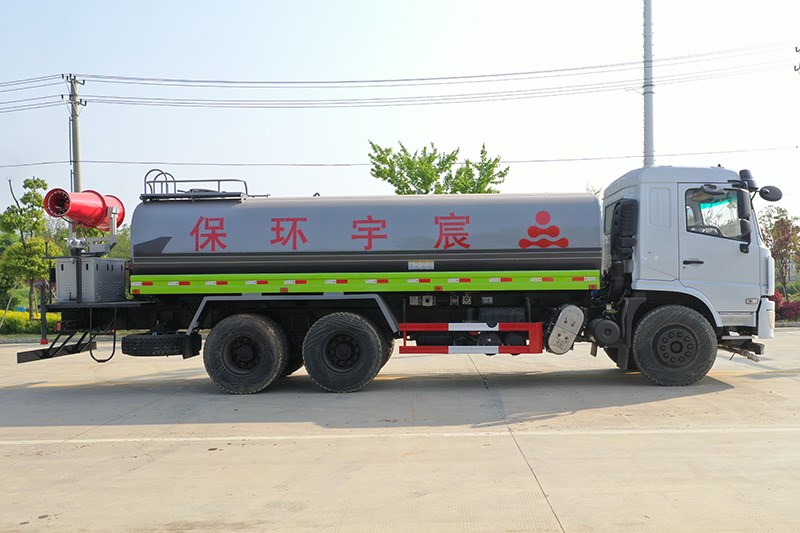 國六D3L后八輪 20噸 噴霧車